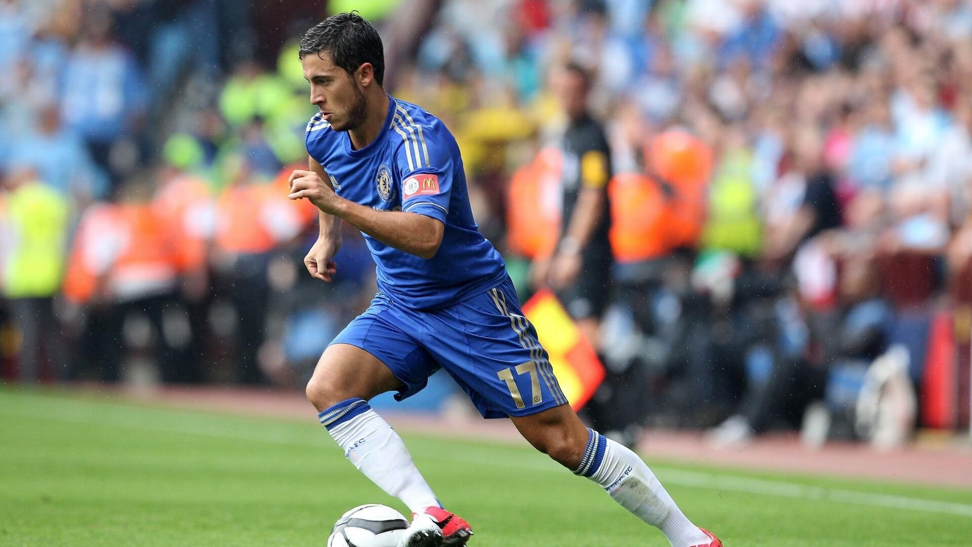 新西兰全黑队的反击打法高效快捷，令对手措手不及，新西兰全黑队服